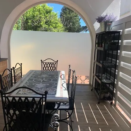 לינה וארוחת בוקר Matilda Luxury 4*