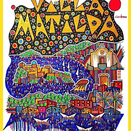 לינה וארוחת בוקר Matilda Luxury