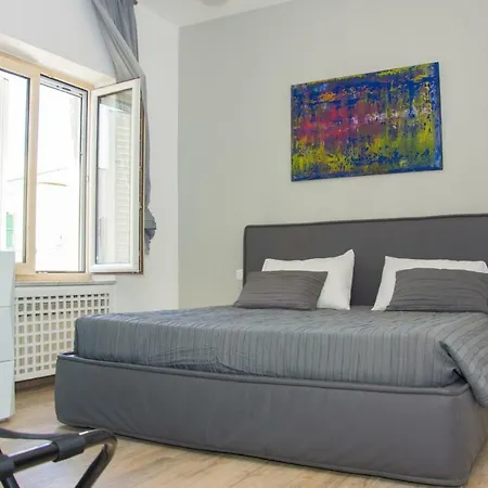 לינה וארוחת בוקר Matilda Luxury איסקיה