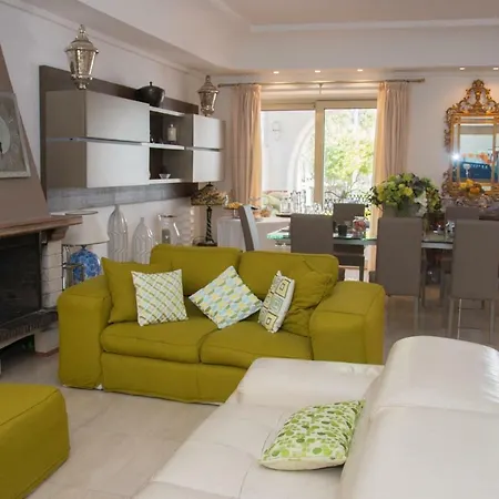 לינה וארוחת בוקר Matilda Luxury 4*