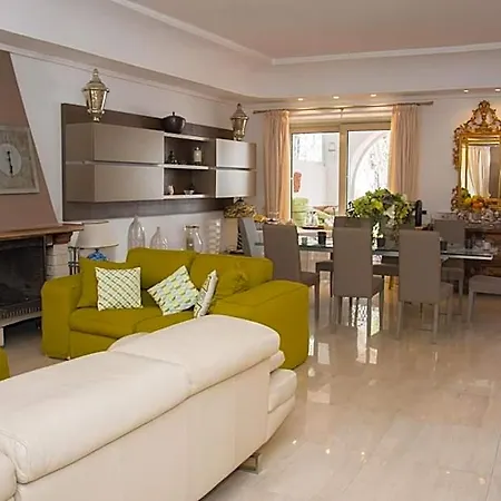 Matilda Luxury فندق مبيت وإفطار 4*