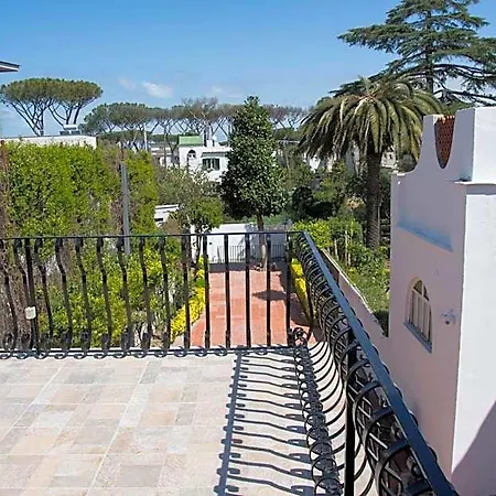 Matilda Luxury فندق مبيت وإفطار 4*